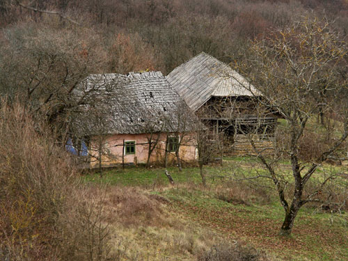 Foto casute de pe Vale Chioarului (c) Petru Goja